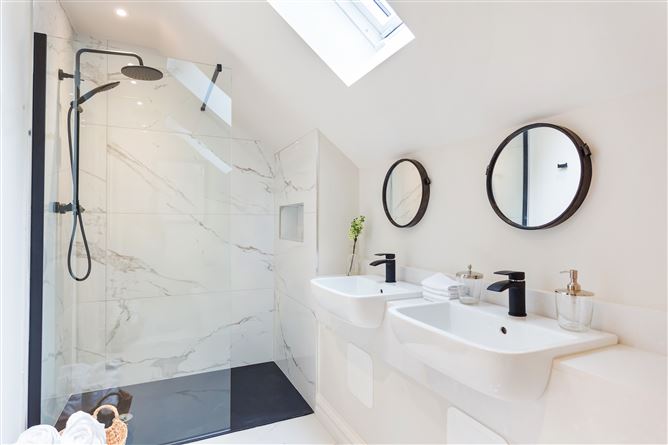 1 Rockville Avenue, Glenamuck Road, Carrickmines, Dublin 18