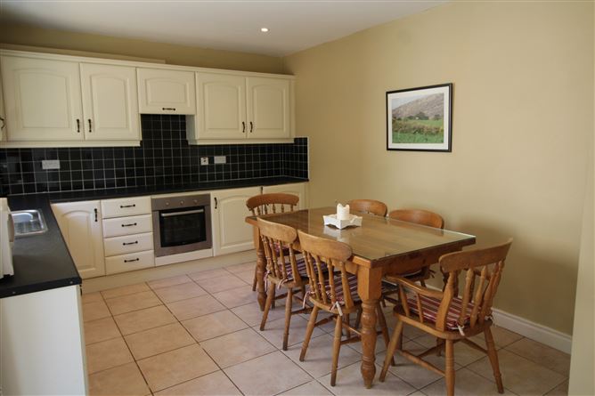 2 Cois Farraige, Fawnmore, Kilcrohane, West Cork