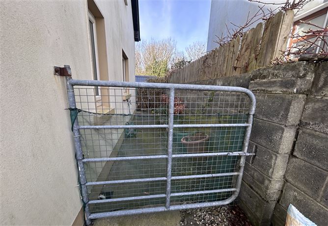 20 Cuirt Merriman, Ennistymon, Clare