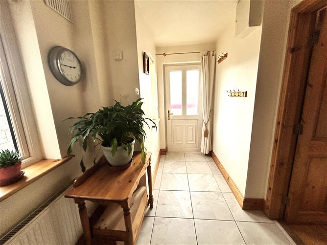 20 Cuirt Merriman, Ennistymon, Clare