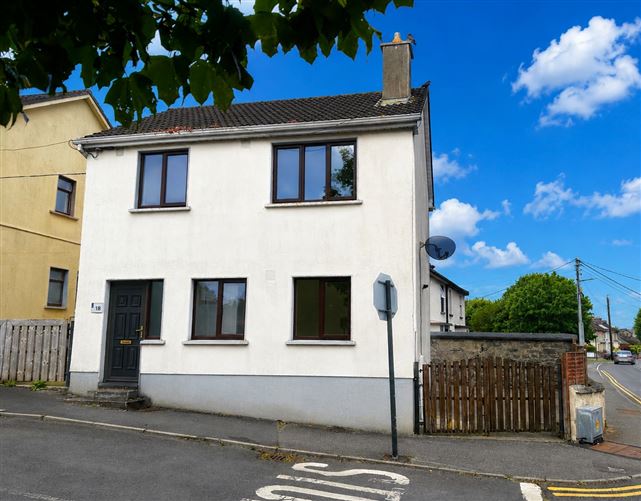 1B Saint Rioch Terrace, Co. Kilkenny