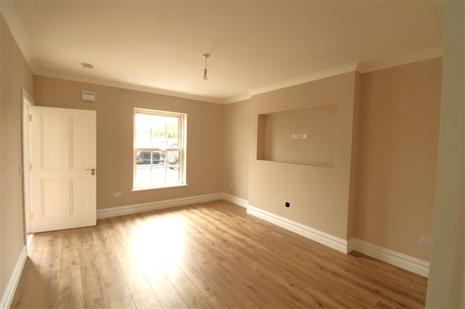 10 Beech Hill, Crossmolina, Mayo
