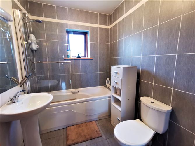 30 Foxfield, Kiltimagh, Co. Mayo