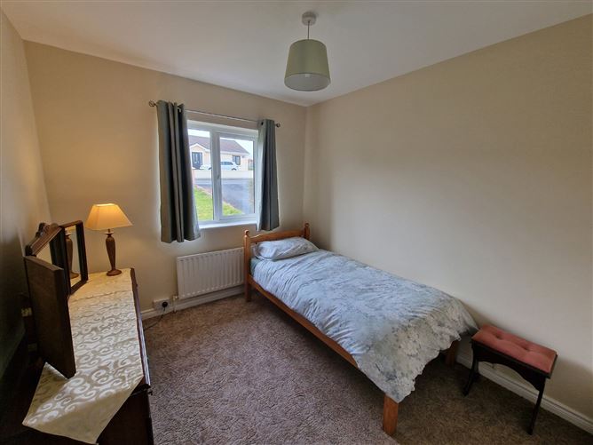 50 Brookville, Lahinch Road, Ennis, Co. Clare