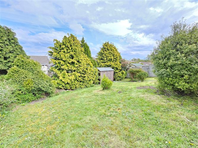 50 Brookville, Lahinch Road, Ennis, Co. Clare