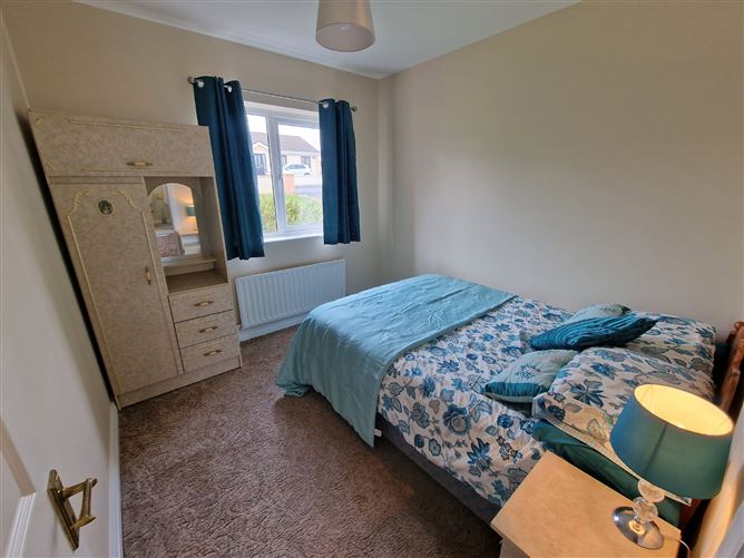50 Brookville, Lahinch Road, Ennis, Co. Clare