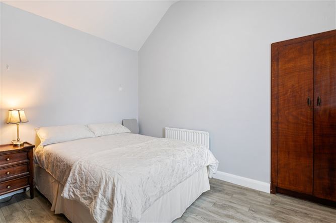6 Magenta Place, Sandycove, Co. Dublin
