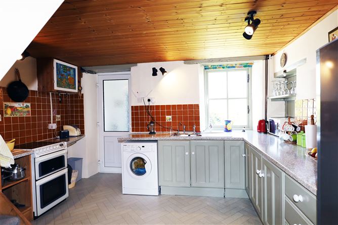 Fuchsia Cottage, Kilbarry Road, Dunmanway, Cork