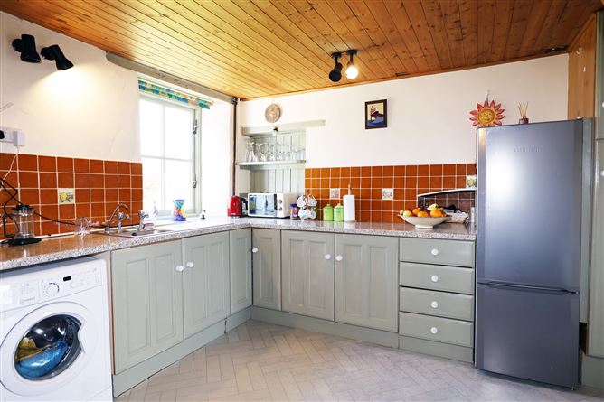 Fuchsia Cottage, Kilbarry Road, Dunmanway, Cork