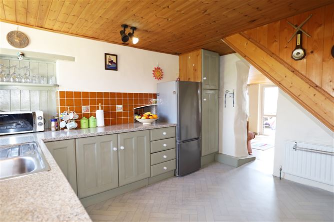 Fuchsia Cottage, Kilbarry Road, Dunmanway, Cork