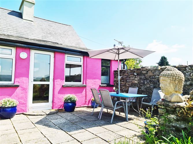 Fuchsia Cottage, Kilbarry Road, Dunmanway, Cork