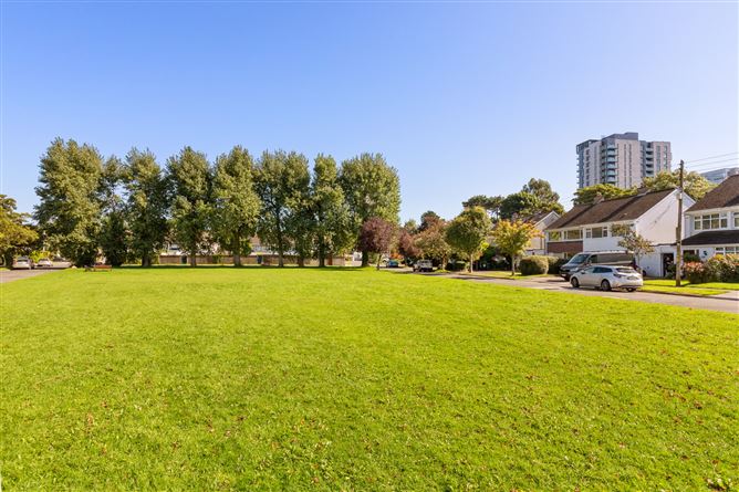 112 Lakelands Close, Stillorgan, Co. Dublin