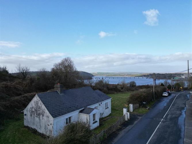 Crossroads, Cheekpoint, Waterford City, Waterford