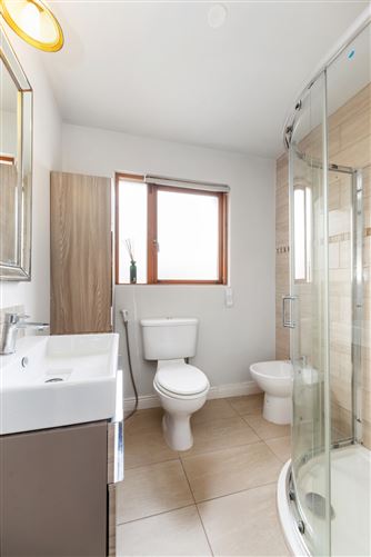 42 Russell Place, Russell Square, Tallaght, Dublin 24