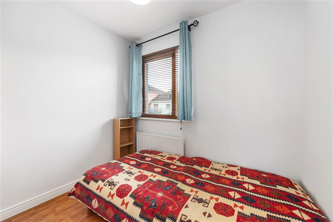 42 Russell Place, Russell Square, Tallaght, Dublin 24