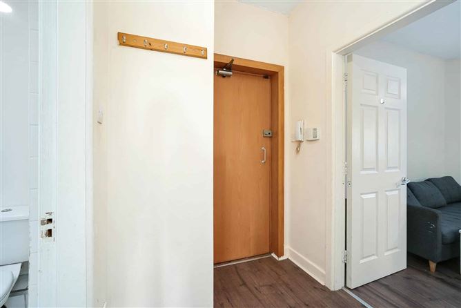 40 Shangan Hall, Ballymun, Dublin 9