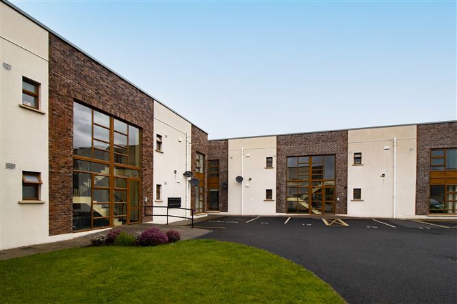 Photo 1 of 14 — 14 College Court Mountrath Road, Portlaoise, Laois