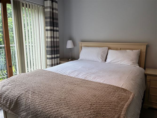 Photo 10 of 14 — 14 College Court Mountrath Road, Portlaoise, Laois