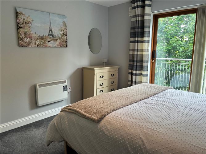Photo 11 of 14 — 14 College Court Mountrath Road, Portlaoise, Laois