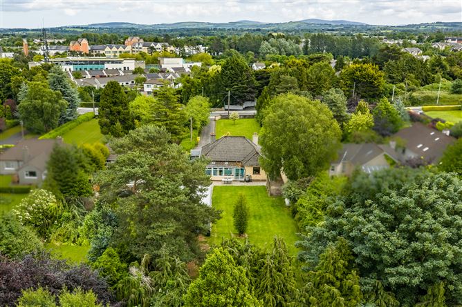 Tullyhaw, Kilcullen Road, Naas, Kildare