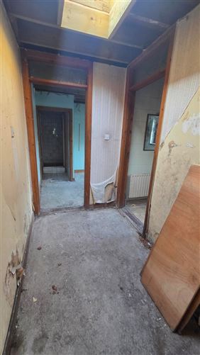 Photo 7 of 12 — 34 St Muredachs Terrace, Ballina, Co. Mayo