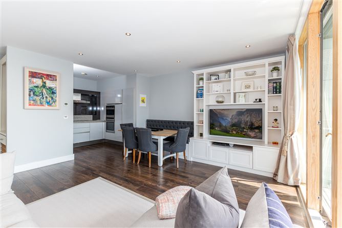 Apt 56 The Waterfront, Hanover Quay, Grand Canal Dk, Dublin 2