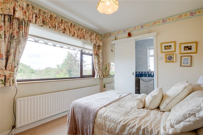 18 Hermitage Close, Rathfarnham, Dublin 16