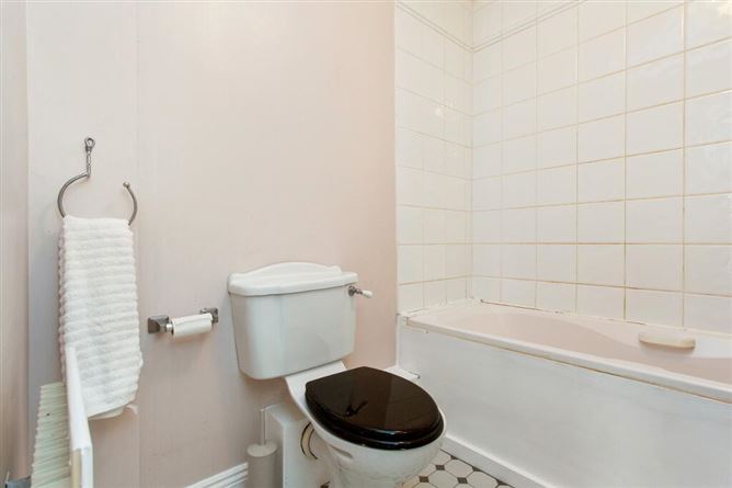 49 The Orchard, Lucan Village, Lucan, Dublin