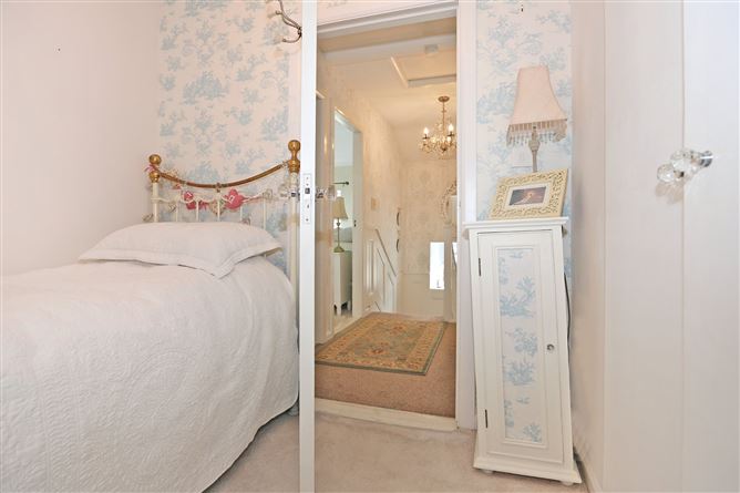 14 Castle Street, Castleconnell, Co. Limerick