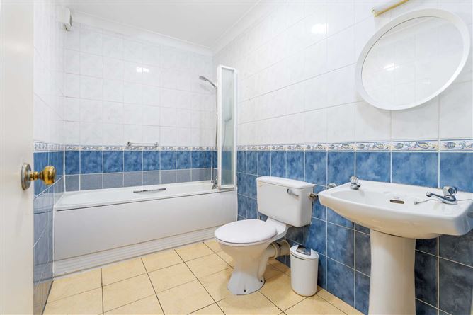 57 Cherbury Court, Booterstown, County Dublin