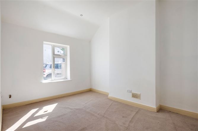 Photo 11 of 19 — 5 Elm Park Terrace, Terenure, Dublin 6W