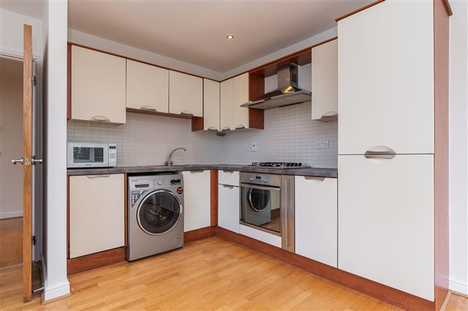 25 Bracken Hill, Simon's Ridge, Blackglen Road, Sandyford, Dublin 18