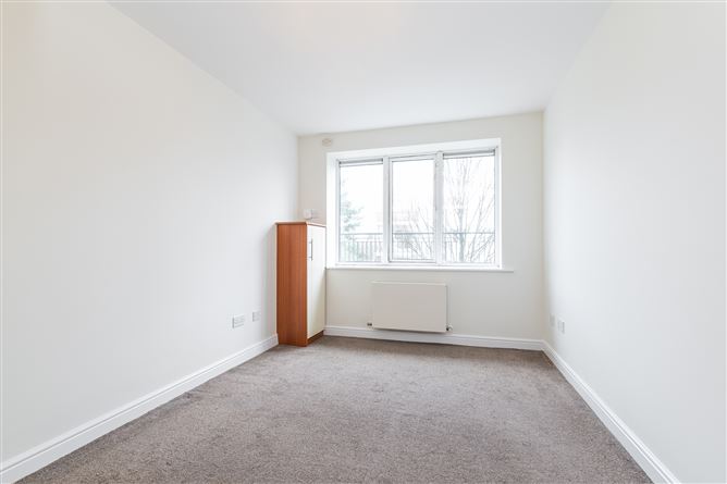 25 Bracken Hill, Simon's Ridge, Blackglen Road, Sandyford, Dublin 18