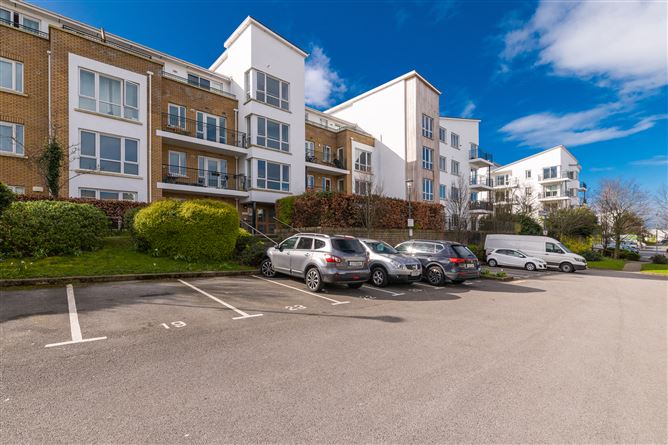 25 Bracken Hill, Simon's Ridge, Blackglen Road, Sandyford, Dublin 18