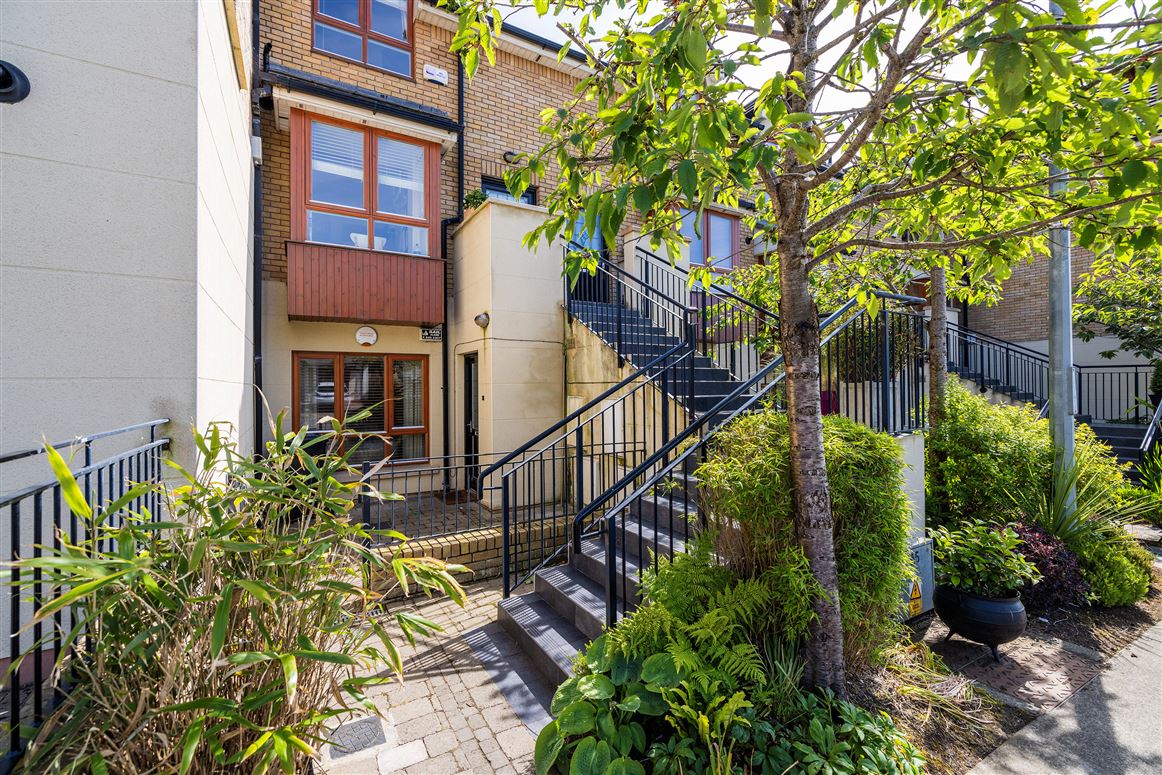 17 Oak Hall, The Hill, Malahide, County Dublin