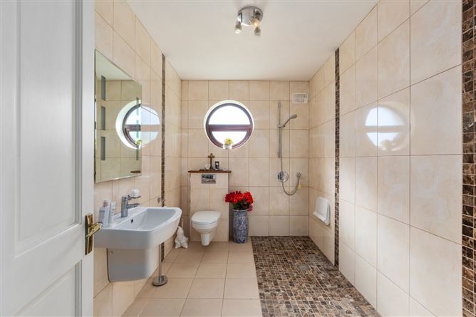 12 Rockfield Park, Brittas Bay, Co. Wicklow