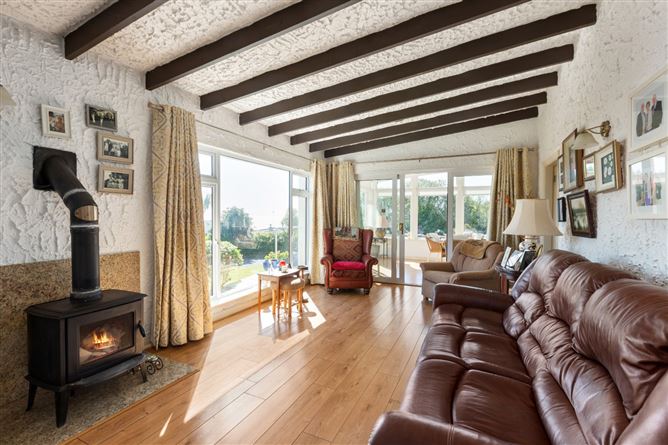 12 Rockfield Park, Brittas Bay, Co. Wicklow