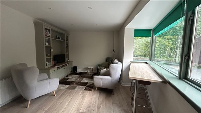 32 Lowergate, Cashel, Co. Tipperary