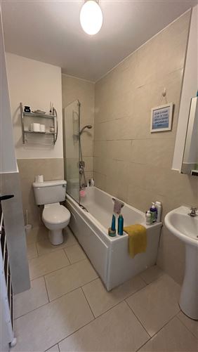 32 Lowergate, Cashel, Co. Tipperary