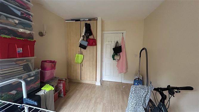 32 Lowergate, Cashel, Co. Tipperary