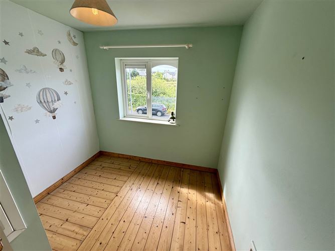 Photo 22 of 27 — 16 Cherryvale, Ballyhaunis, County Mayo