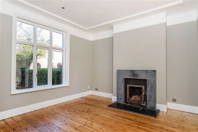 11 Turlough Gardens, Fairview, Dublin 3