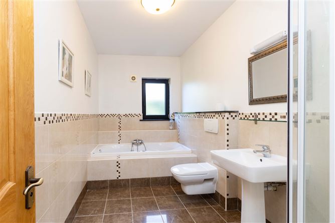 Clonalvy Lodge, Flemingtown, Clonalvy, Garristown, Co. Meath