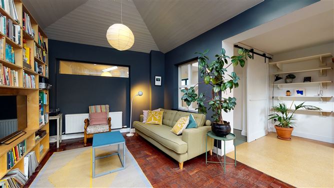 83A Strand Road, Sandymount, Dublin 4