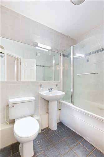 118 Pembroke Square, Grand Canal Street Upper, Ballsbridge, Dublin 4
