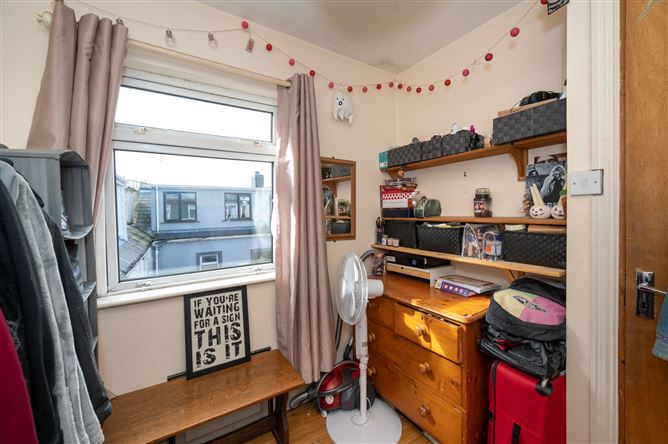6 College Square, College Road, The Lough, Cork