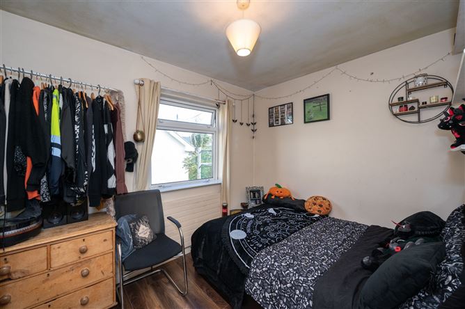 6 College Square, College Road, The Lough, Cork