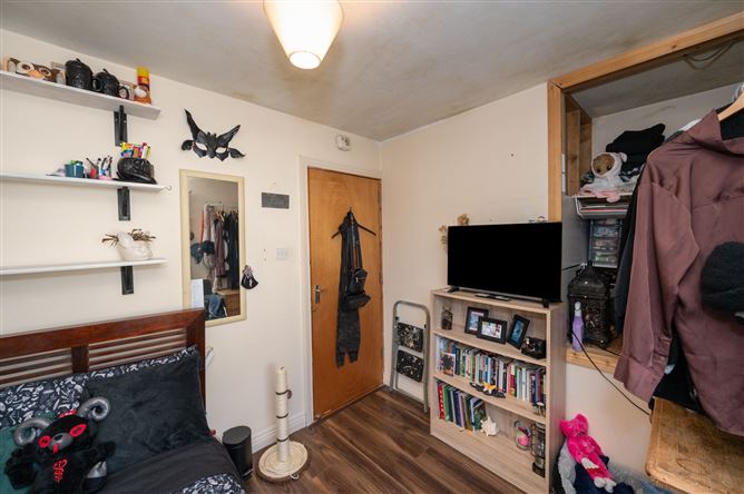 6 College Square, College Road, The Lough, Cork