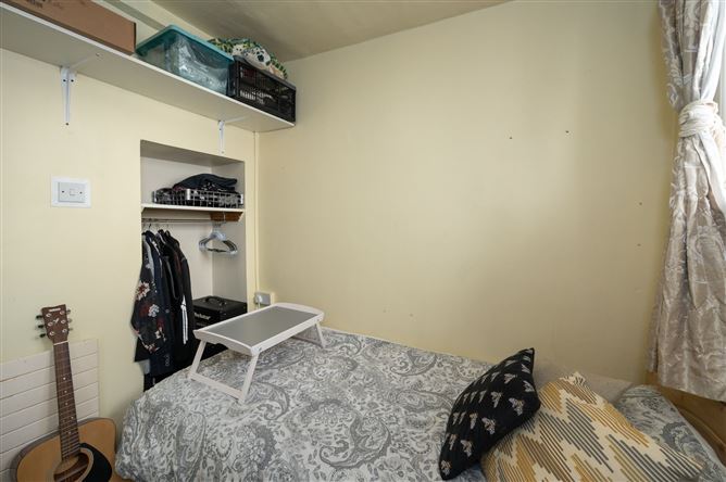 6 College Square, College Road, The Lough, Cork