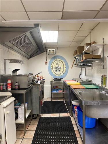 Mai's Kitchen, Knockcroghery, Roscommon - REA Brady - 4711440